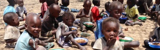 Primary school children eating lunch in Turkana