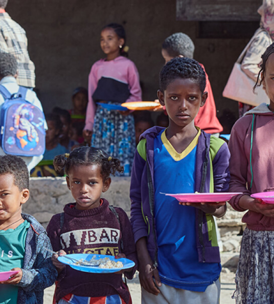 Children outside of Beati Akor primary school.